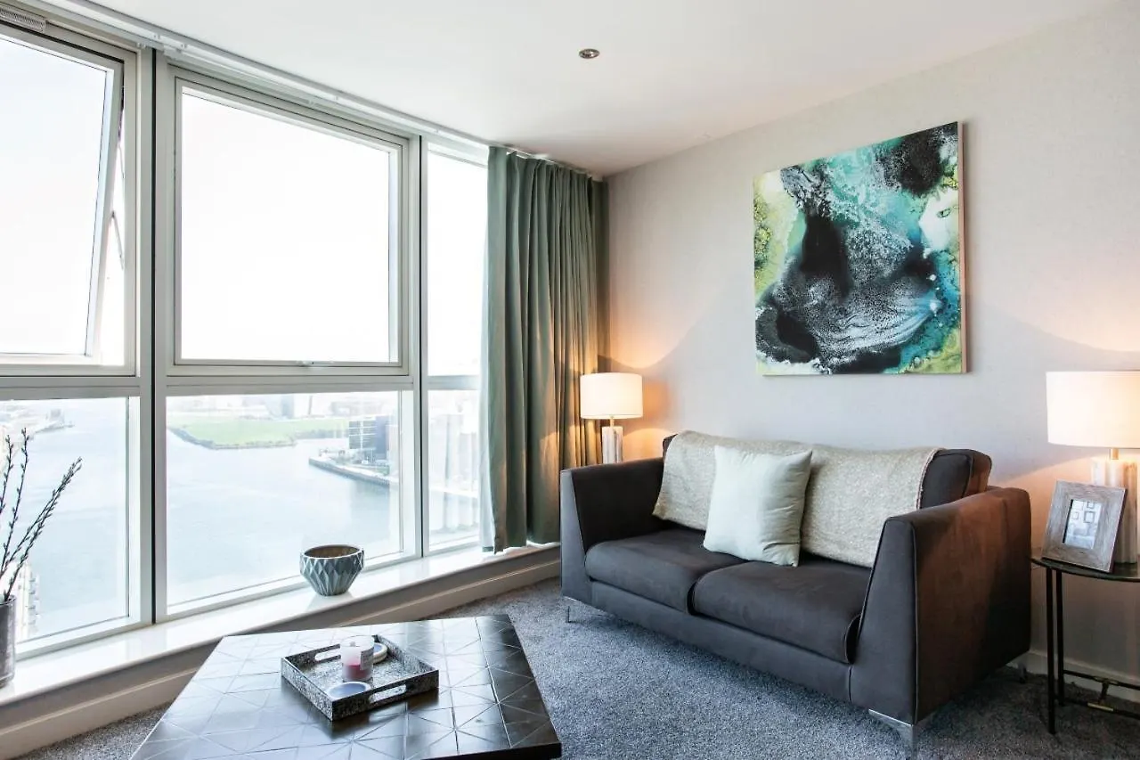 Apartament Best City Views, Sleeps 6, Fabulous Interiors Belfast 0*,  Wielka Brytania